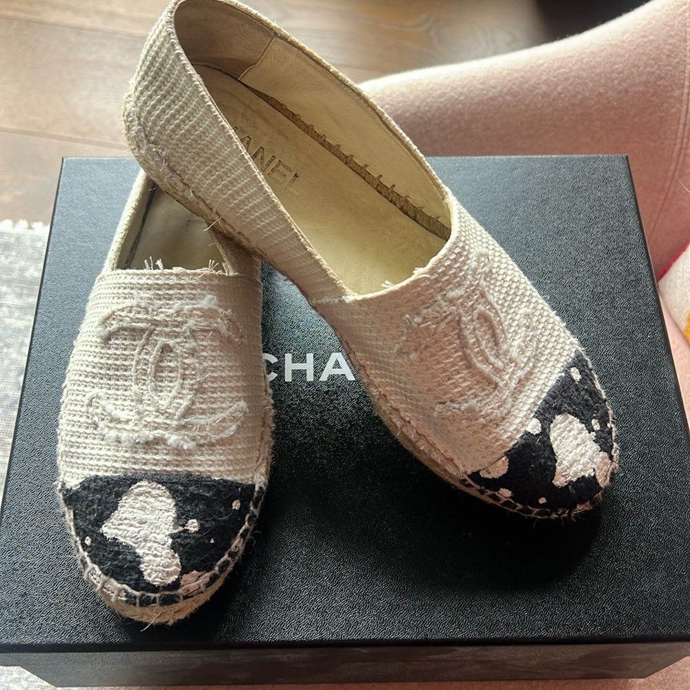 Authentic Chanel espadrilles 39